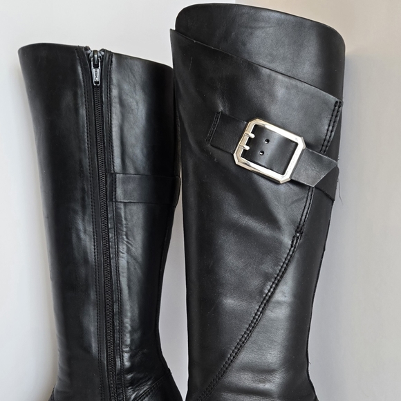 Rockport Kitten Heels Boots - Picture 8 of 11